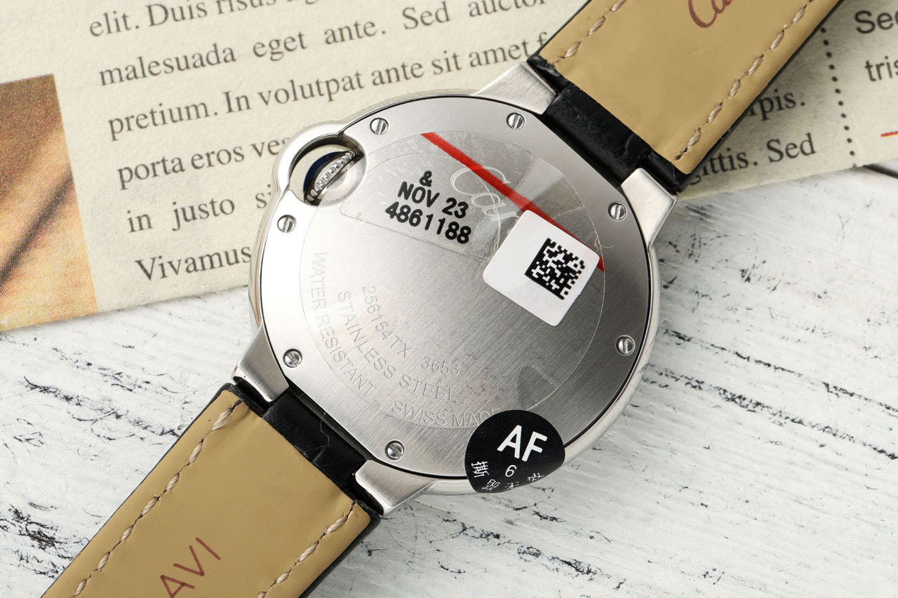 “A.F. Sculpture: High-Quality Swiss Watch with Steel Surface, Crystal Stones, and Brand-New Packaging” - 图片 7