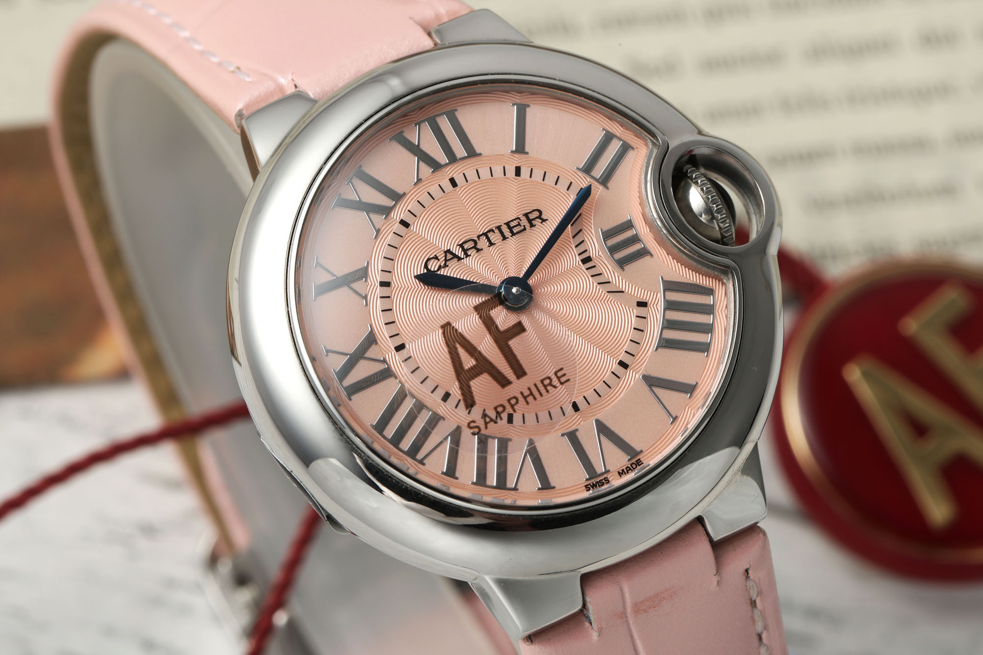 “Cartier 33mm Blue Balloon Watch: High-Quality Swiss Stone Core, Steel Surface, and Multi-Color Material Options”