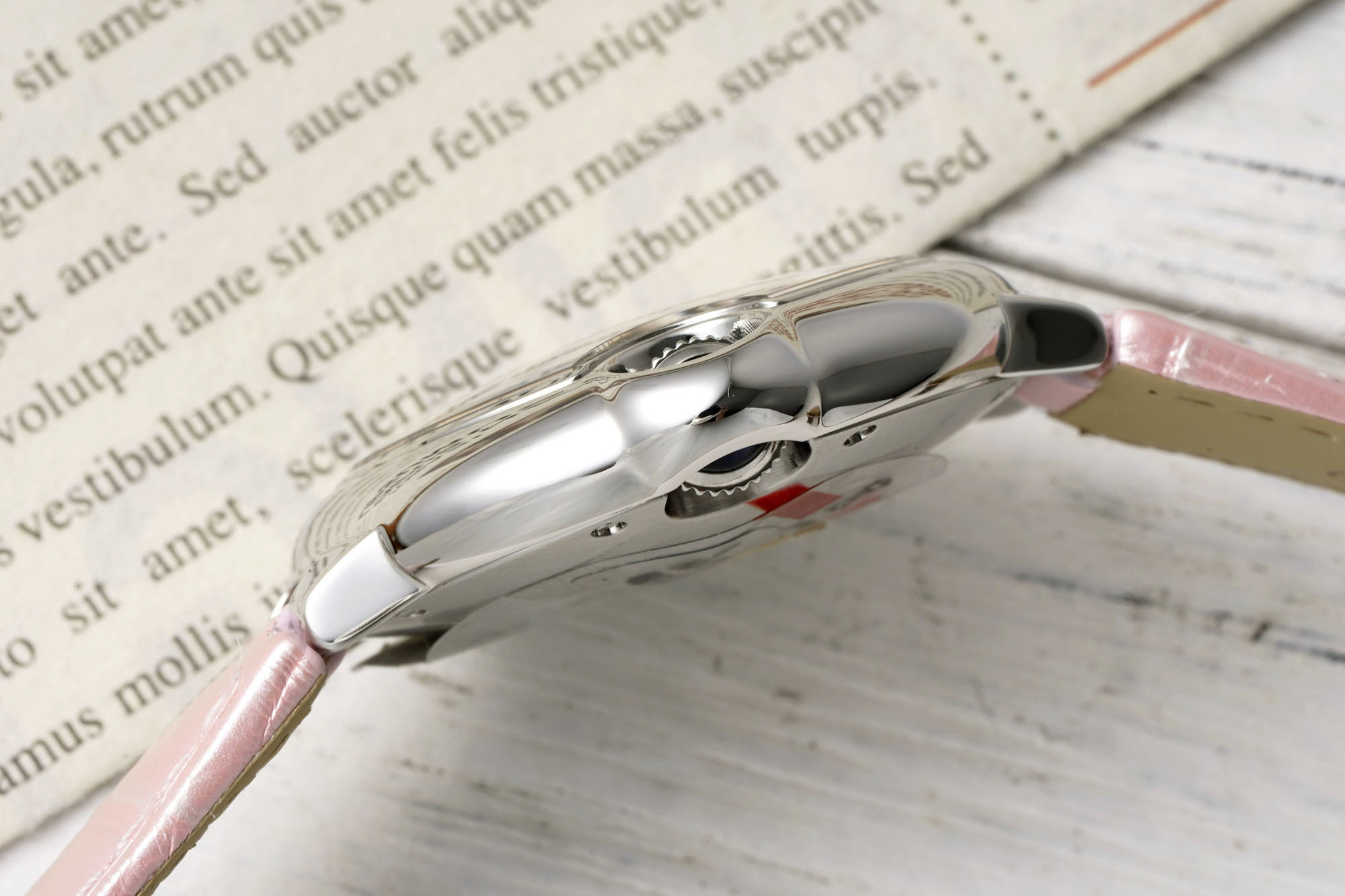 “Cartier 33mm Blue Balloon Watch: High-Quality Swiss Stone Core, Steel Surface, and Multi-Color Material Options” - 图片 6