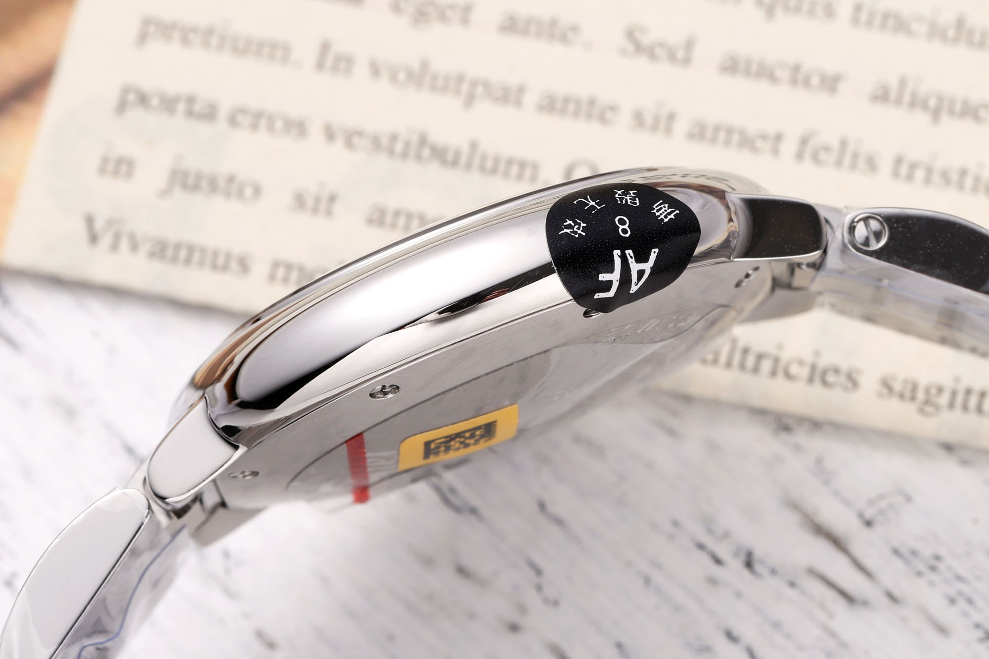 “AF Cartier 33mm Blue Balloon Watch: Swiss-Made Precision with High-Quality Materials for Stylish Daily Wear” - 图片 5