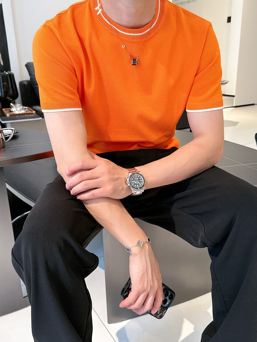 Hermes Men's Knitted Short Sleeve T-Shirt with Logo - Stylish & Comfortable 7 o 1i5bpvepi1lh2146n1tdeutfniv5