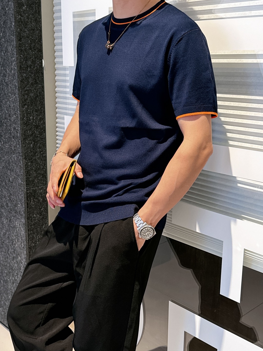 Hermès Men's Knitted Short Sleeve Top with Logo - Stylish & Comfortable 7 o 1i5bq0onqa7c17p6art8b411b35