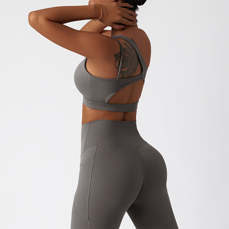 Alo sports bra yoga blue