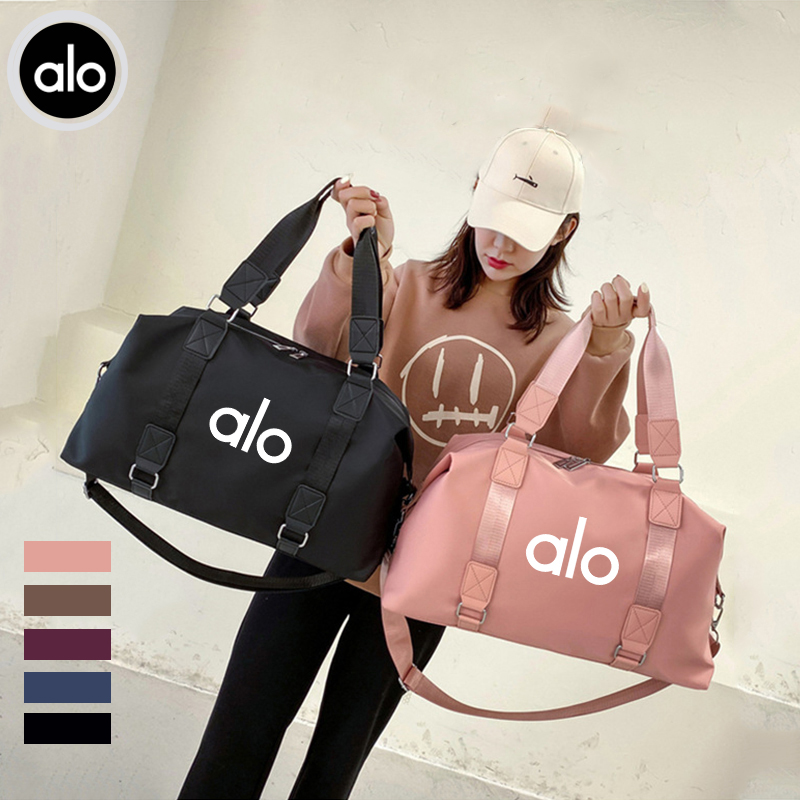Alo accessories everyday black and pink yoga