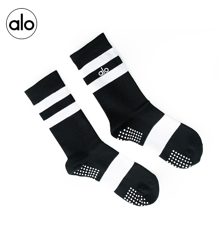 Alo accessories training black and white yoga