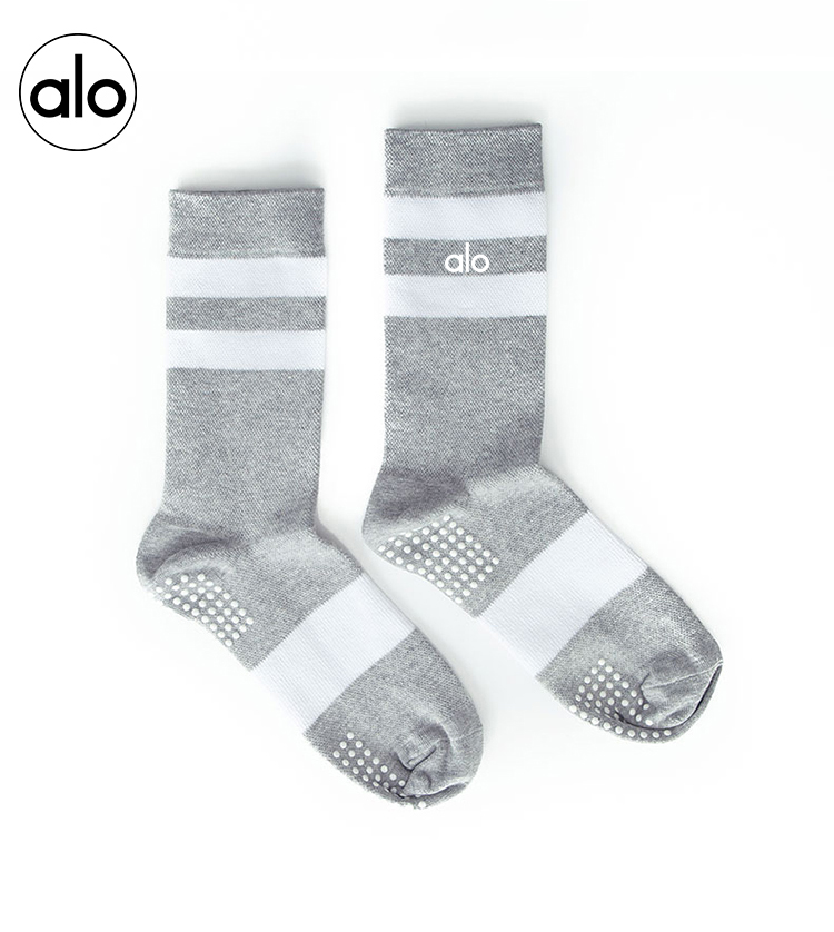 Alo accessories training black and white yoga