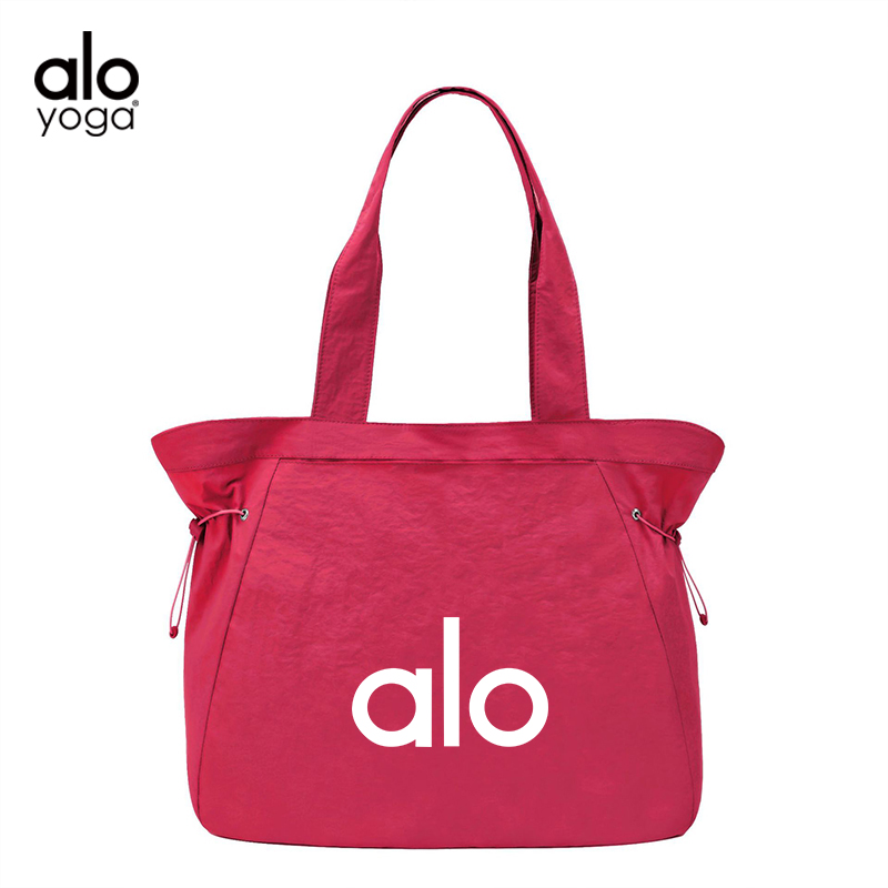 Alo accessories aloyoga
