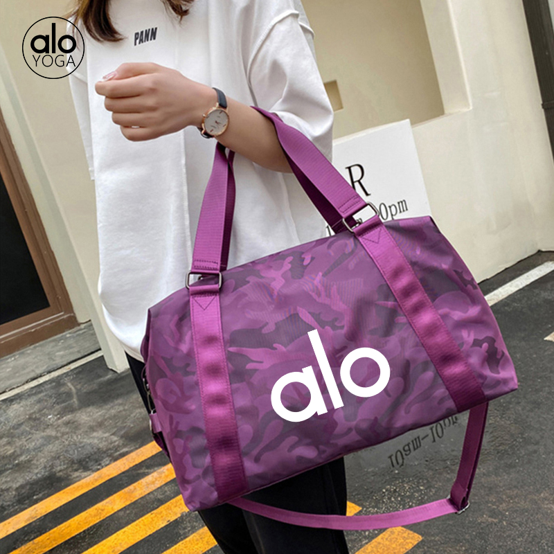 Alo accessories aloyoga