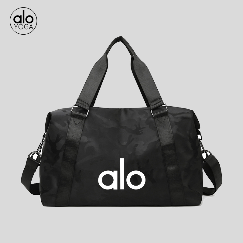 Alo accessories aloyoga