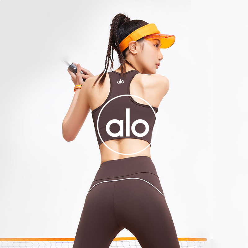 Alo Bra aloyoga
