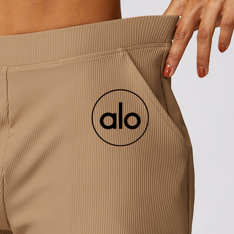 Alo shorts training dark gray