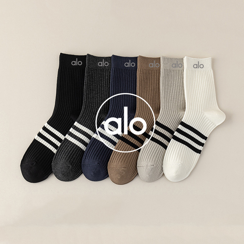 Alo accessories aloyoga autumn new socks mid-calf sports versatile autumn and winter striped high-top stockings wholesale