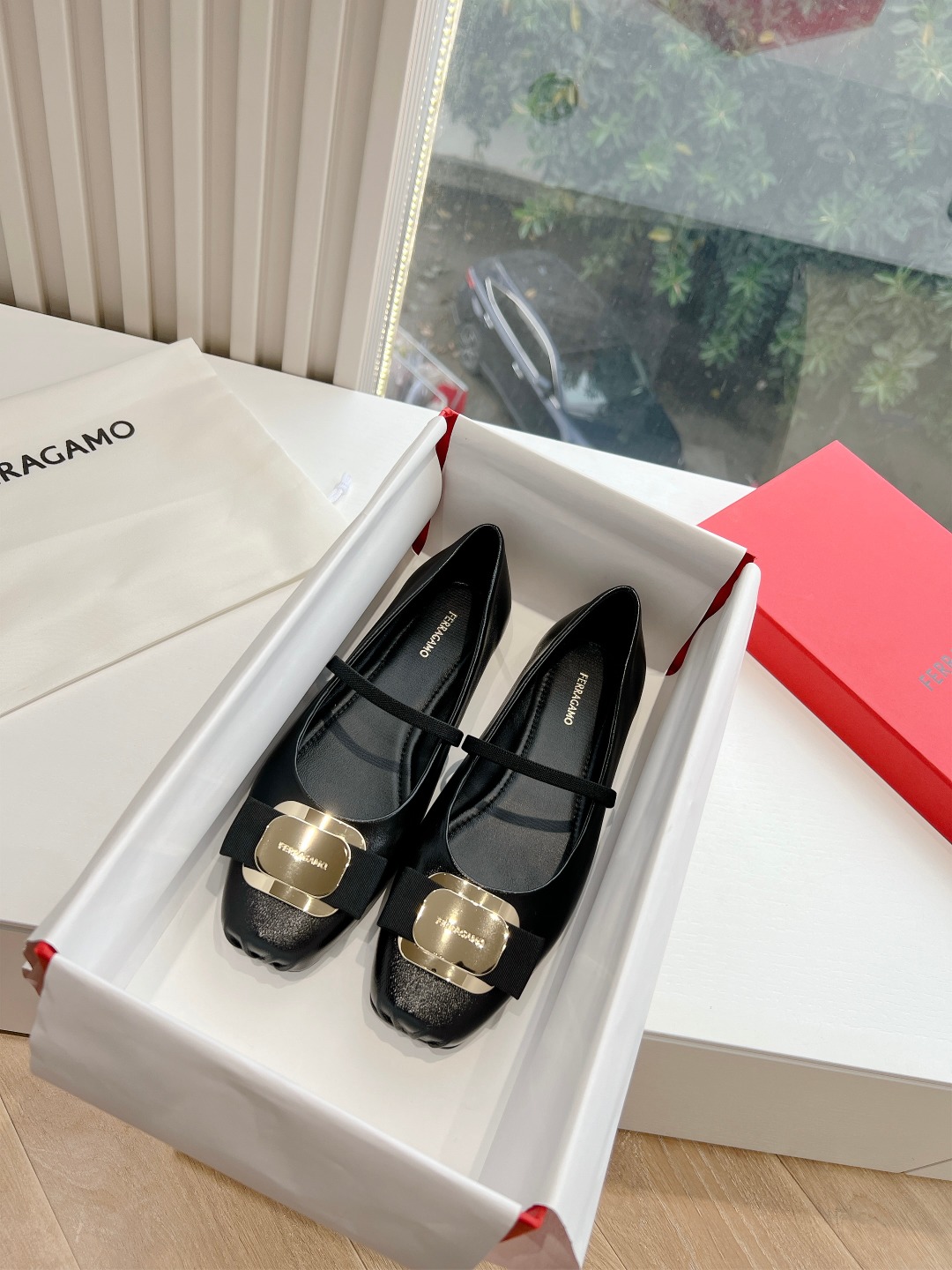 [Ferragamo Women