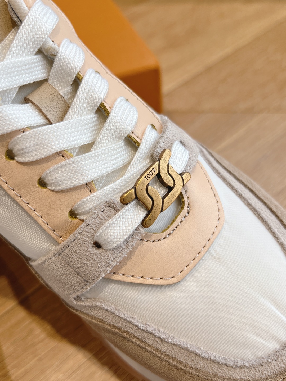 Tods Tombane Classics: Top-Class Commuter Shoes with Classic Design. - 图片 8