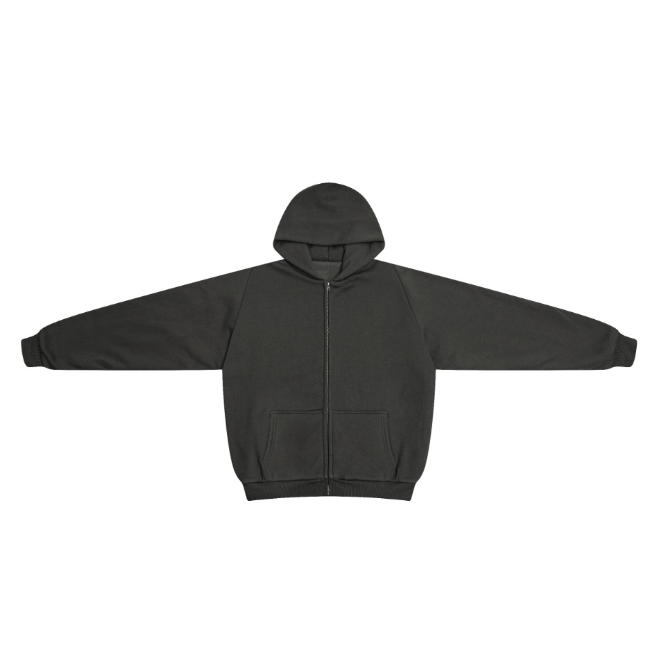 T3# P135
yeezy×gap×balenciaga侃爷三方联名双层拉链卫衣外套
整件衣服双层设计，克数偏重，双层面料，内衬做了280克平纹，外布做了400克卫衣布。
/衣身偏短 短宽短宽的版型
/定制ykk拉链
/原包装简陋 包装定制了yeezy包装
黑色 藏青色 水泥灰 卡其色 
S M L XL
