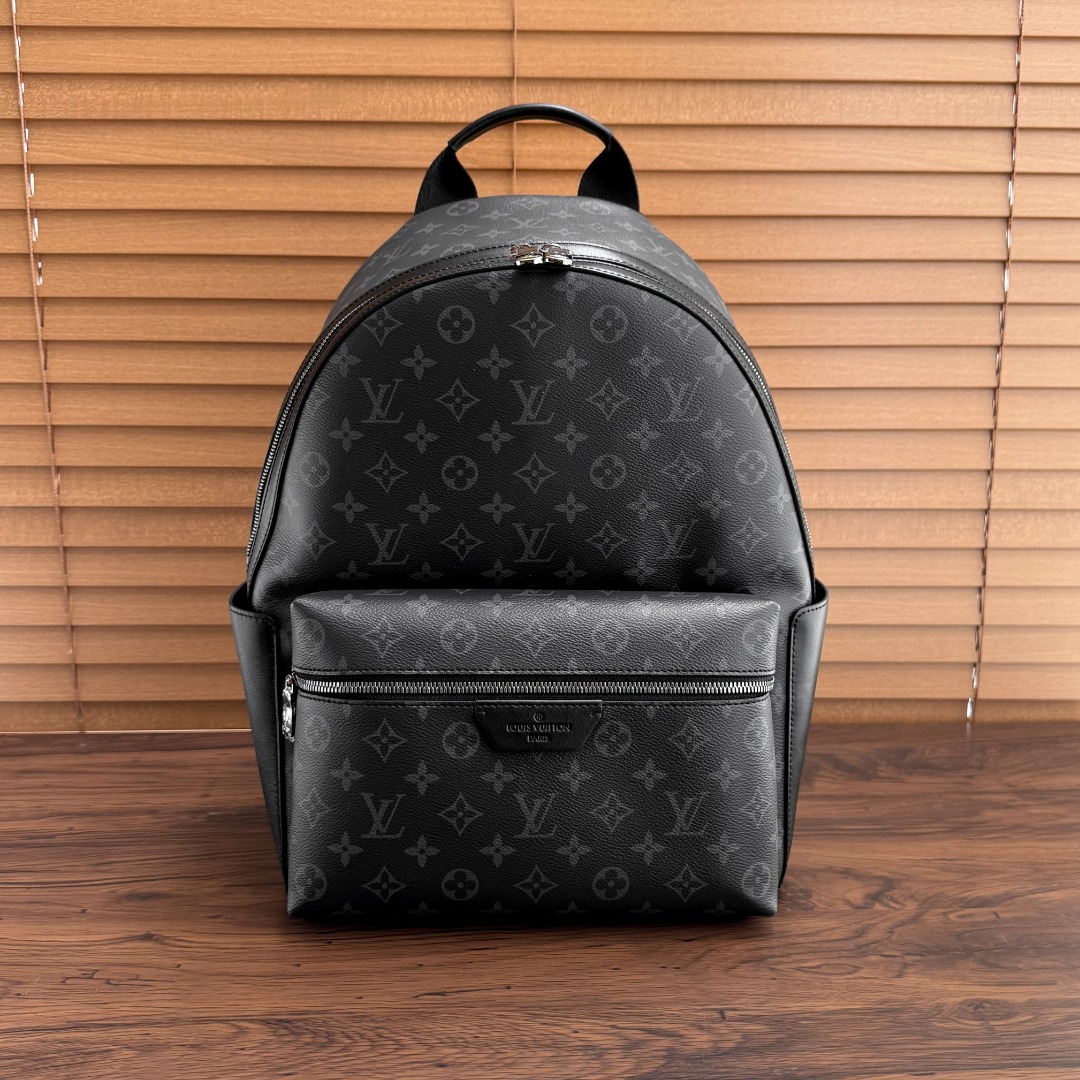 Louis Vuitton LV Discovery Bags Backpack Men M22558