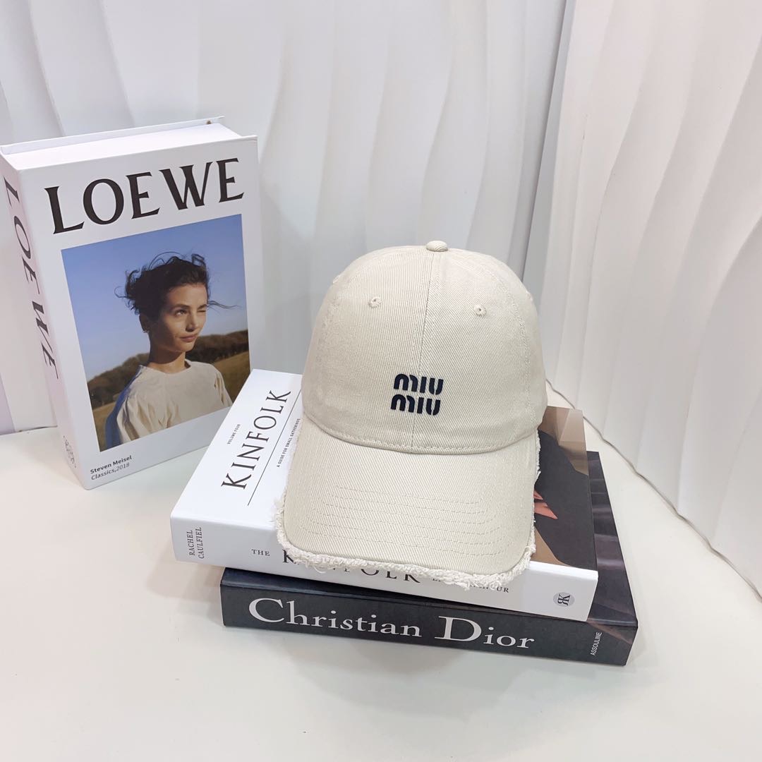 🎀毛须边miumiu棒球帽🧢