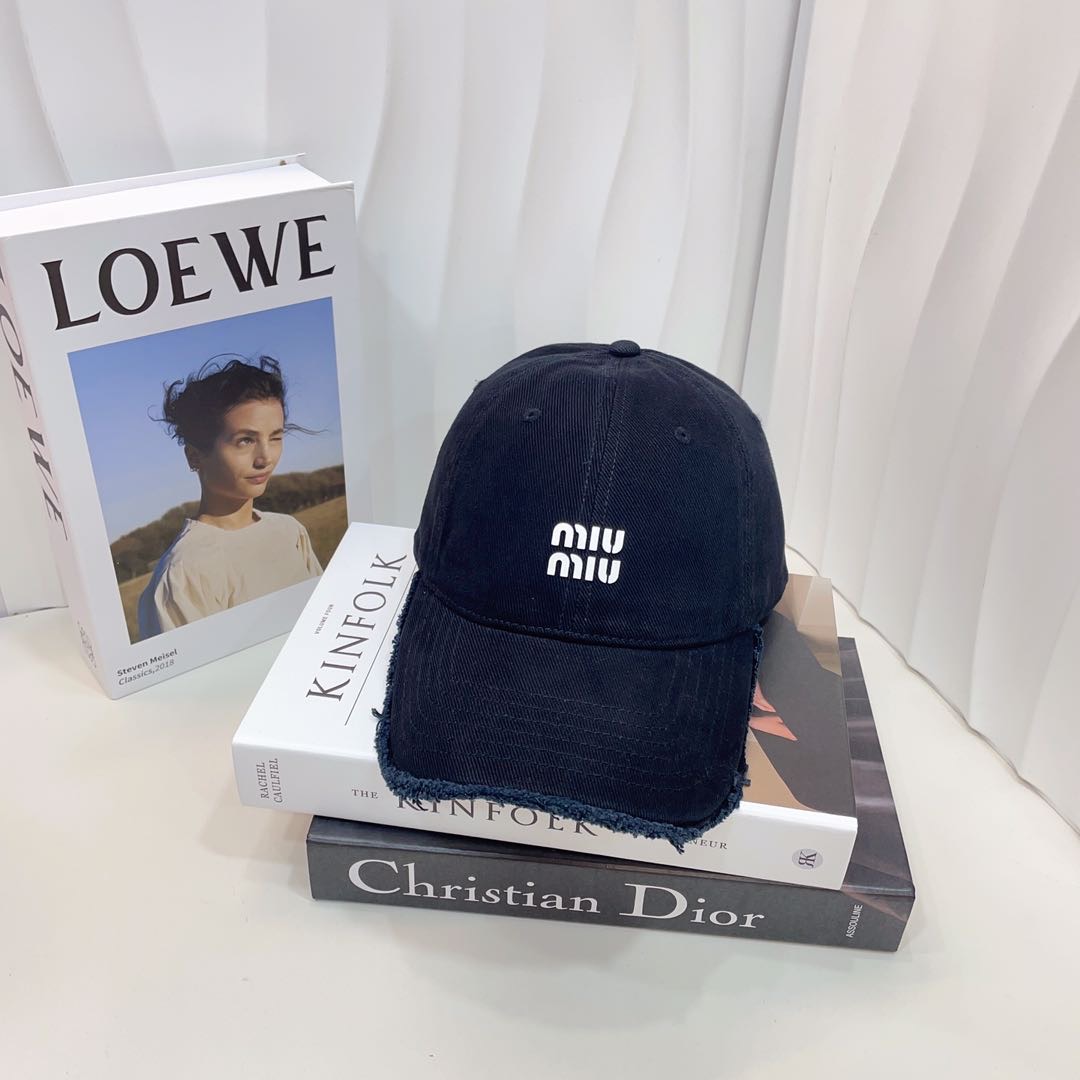🎀毛须边miumiu棒球帽🧢