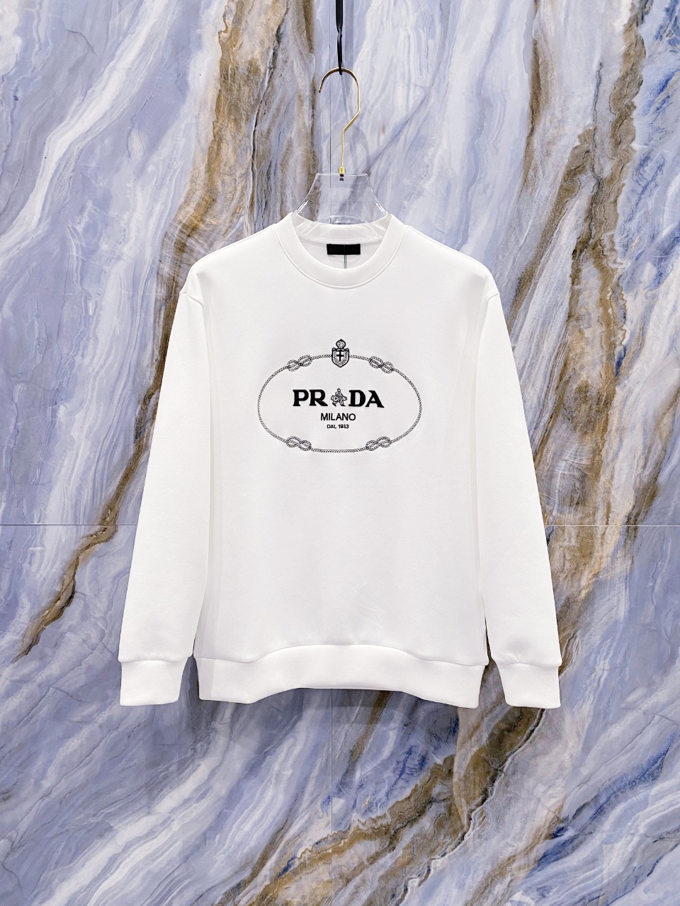 NO:500214,Prada's latest 2025 space cotton sweatshirt, exclusively available!  Original reproduction, exclusive design, super craftsmanship!  Extremely luxurious!  Excellent style!  Size S-XL, prada, hoodie, sweatshirts, alexander wang19860909普拉达 2025最新款太空棉卫衣,独家发售！原版复刻,独家设计,超强工艺！极其奢华！版型超赞！ 尺码 S-XL,,prada,hoodie,sweatshirts,alexander wang,Men's clothing