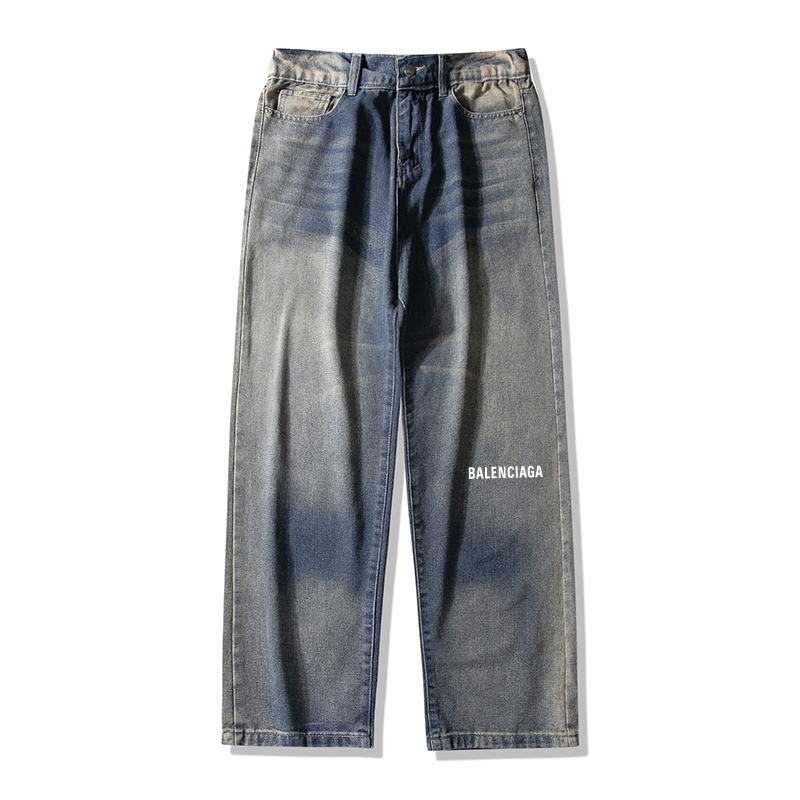 ❇️ 上新：p160


春季新款巴黎世家BALENCIAGA渐变牛仔裤 版型真的超正 秋季百搭神器 男女同款 
版型以及面料都是重重筛选 
任何身材均可驾驶 超级遮肉
绝对的显瘦 显腿长的效果

百搭有型Carhartt卡哈特牛仔裤
颜色水洗非常到位 秋冬穿正好!!

尺码: 图九
颜色：黑色 蓝色