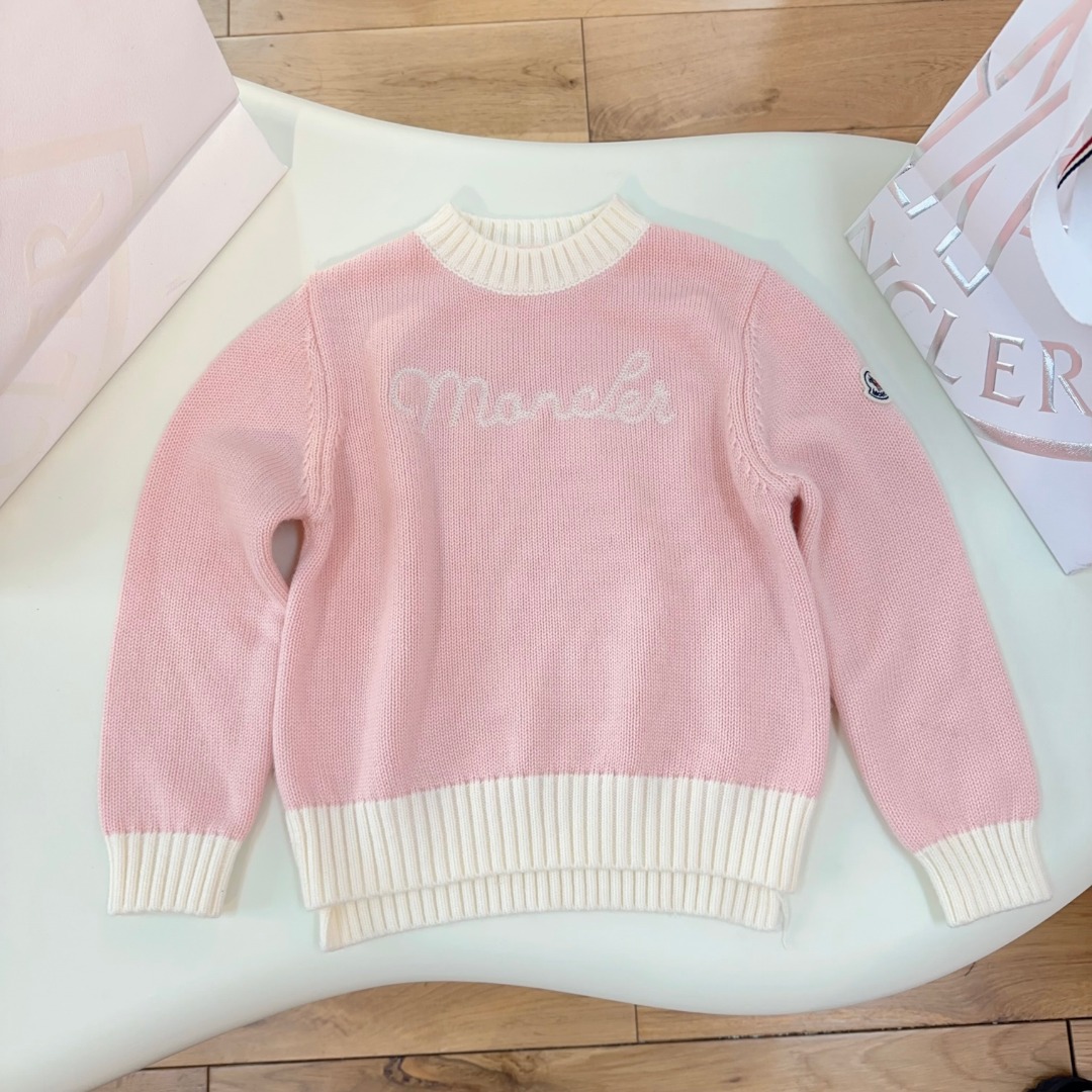 Soft Pink Sweaters with Stylish Embroidery and Wool – Dreamy and Hierarchical Fashion Statement - 图片 5