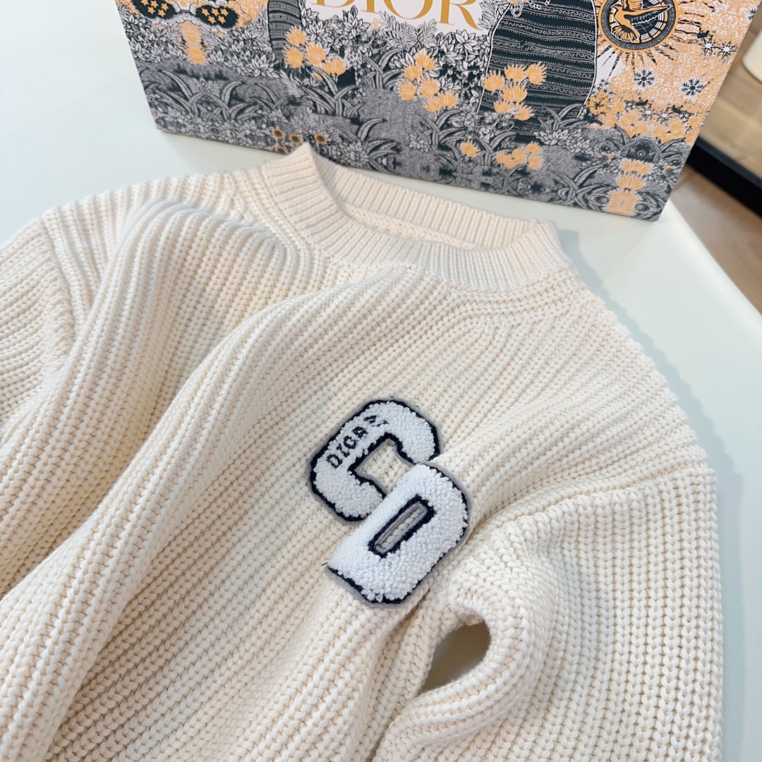 Autumn Style: Embroidered White Sweater for Comfort and Warmth #178 - 图片 5