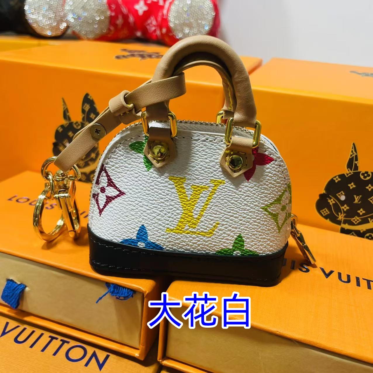 Leather handbag colors