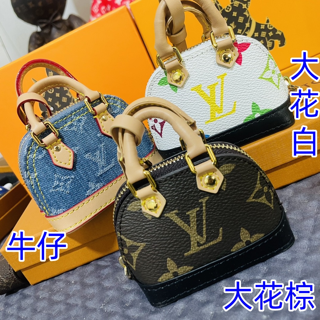 Mini Handbag with accessories