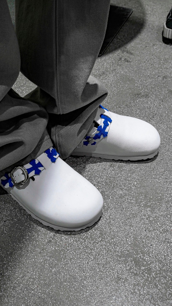 Chrome hearts x Birkenstock Boston White Full-Grain Leather Half-Open Toe Slides Mini Blue Suede Cross x5