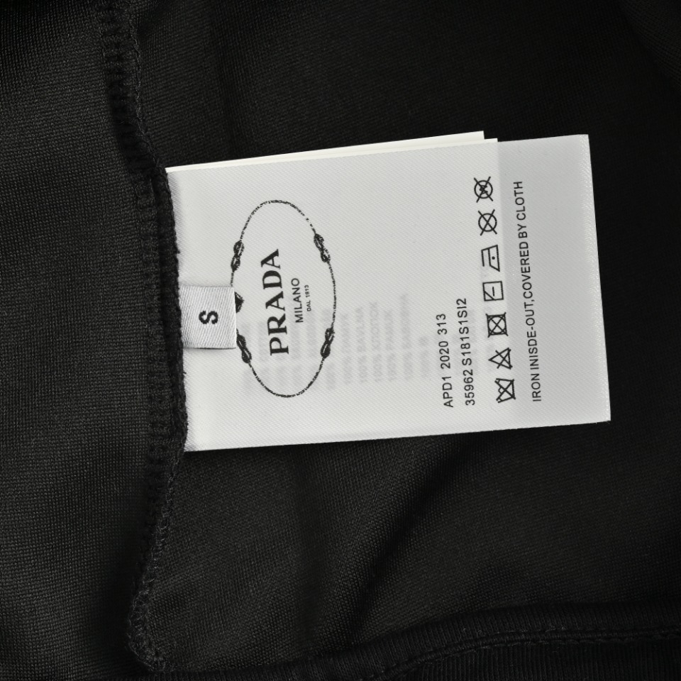 Prada /普拉达 24Fw 口袋字母logo裤脚红色饰条长裤