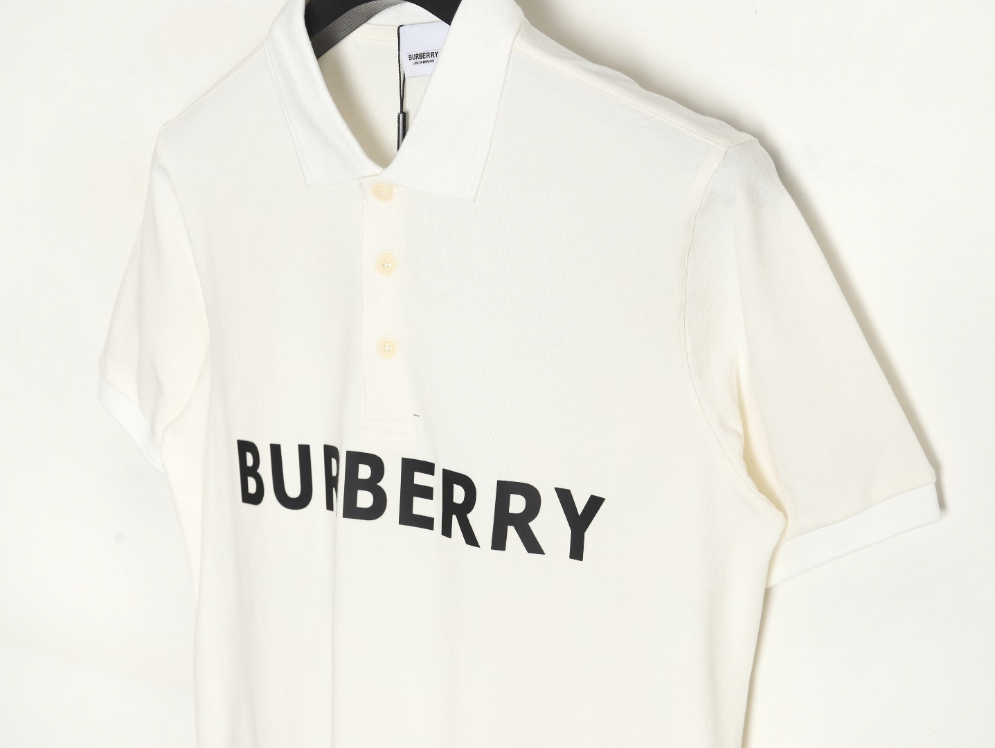 Burberry 巴宝莉胸前字母背后战马硅胶Polo短袖