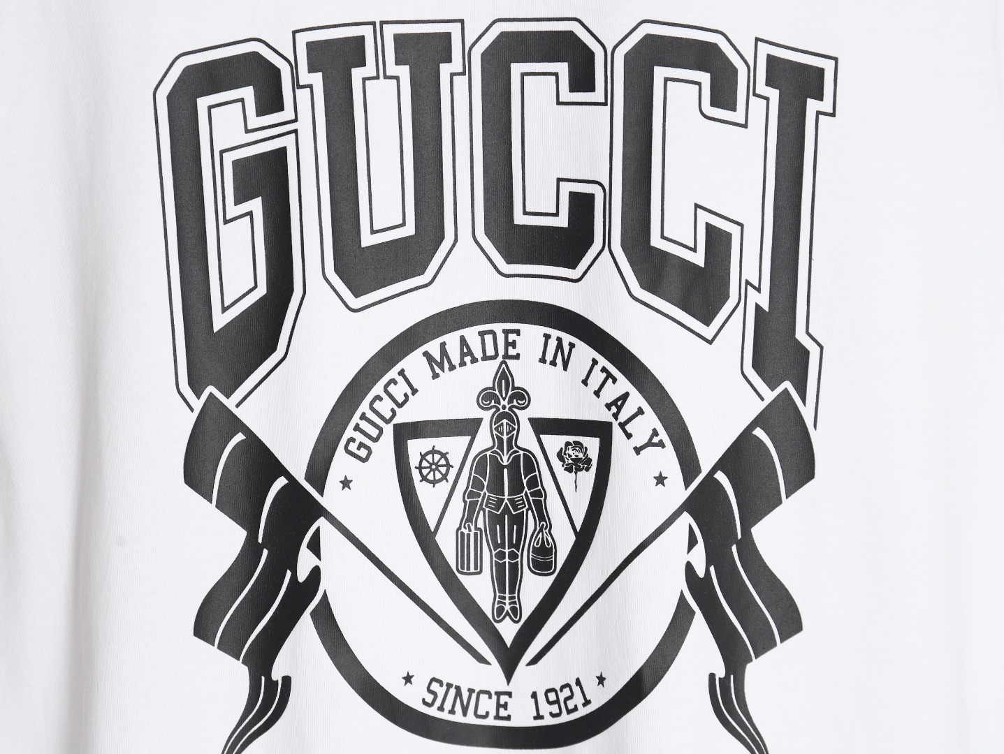 Gucci 古驰 guc 大学校徽印花圆领短袖T恤