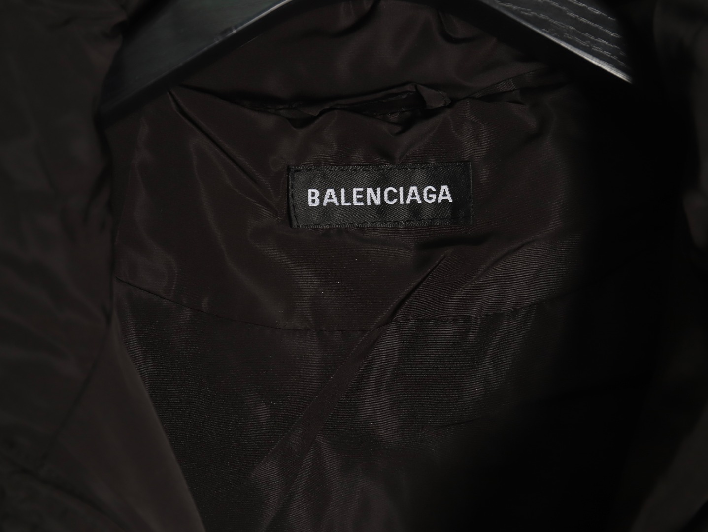 Balenciaga 巴黎世家 BLCG可乐羽绒棉服