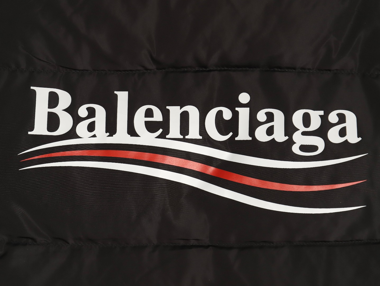 Balenciaga 巴黎世家 BLCG可乐羽绒棉服