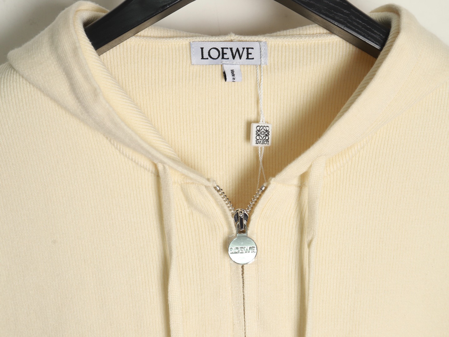 Loewe 罗意威 羊毛背后浮雕拉链毛衣外套