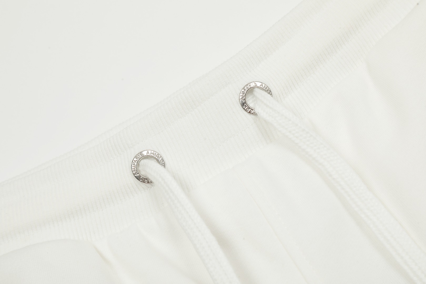 ZGL 8109# High-Quality Embroidered Shorts: Detailed Specifications and Features - 图片 3