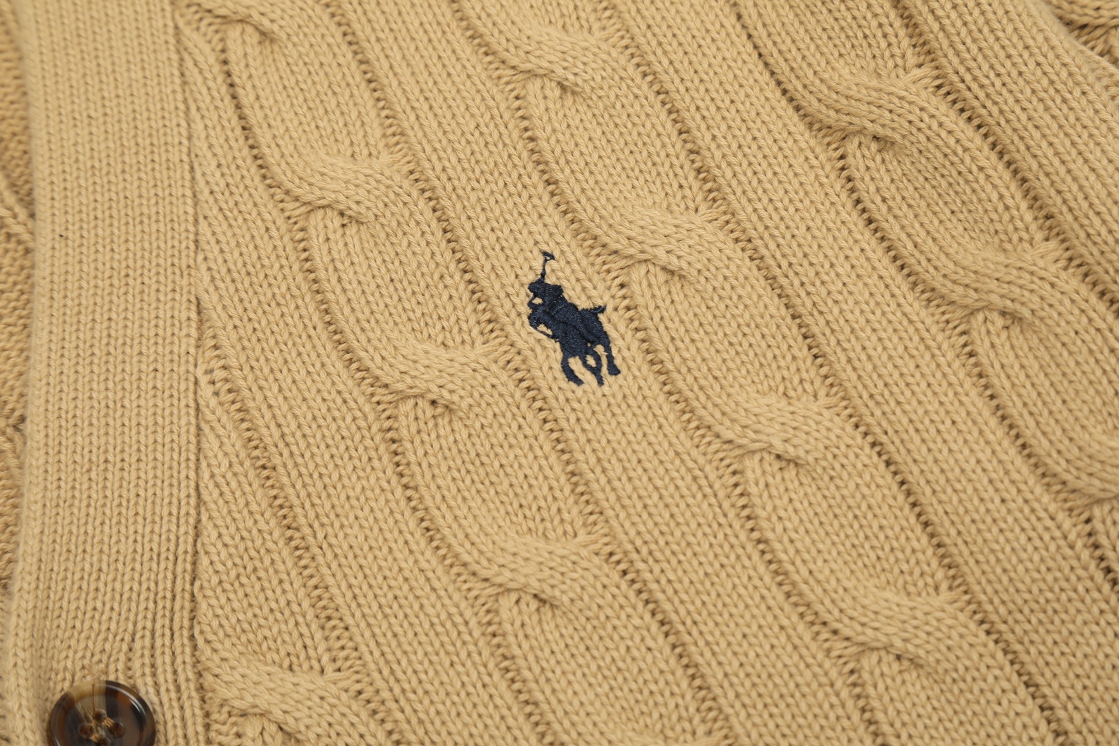 Ralph Lauren/拉夫劳伦 25ss 绞花编结针织毛衣开衫-Chinese UA Cheap High Quatity Brand Clothes Bags handbags Sneakers wholesale wholesaler seller from China Factory suppliers Fashion Clothing Shoes best Quality Beautiful Price Ralph Lauren/拉夫劳伦 25ss 绞花编结针织毛衣开衫