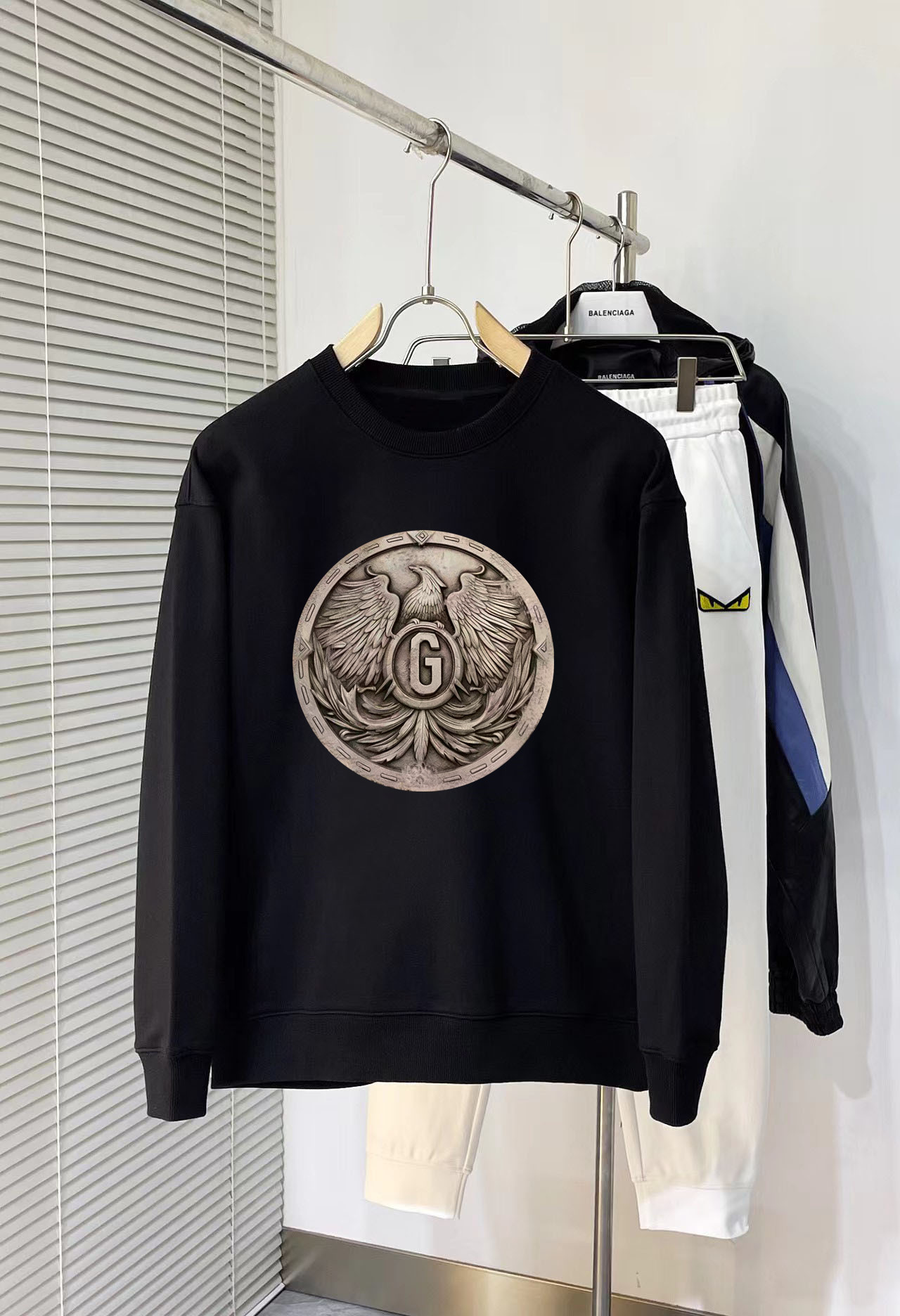¡Dolce & Gabbana. Nuevo modelo de primavera-verano 2024. Sudadera con capucha de cuello redondo de alta calid…