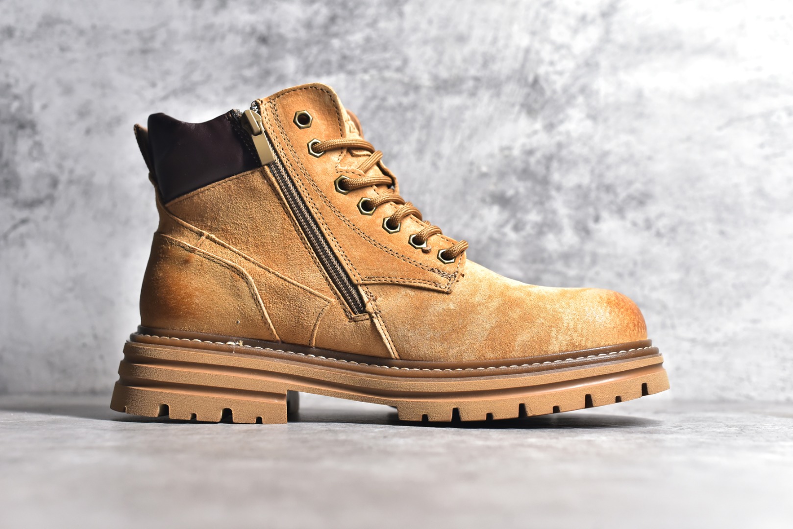 New arrival #CAT Carter outdoor workwear light bottom mid-cut casual Martin boots series