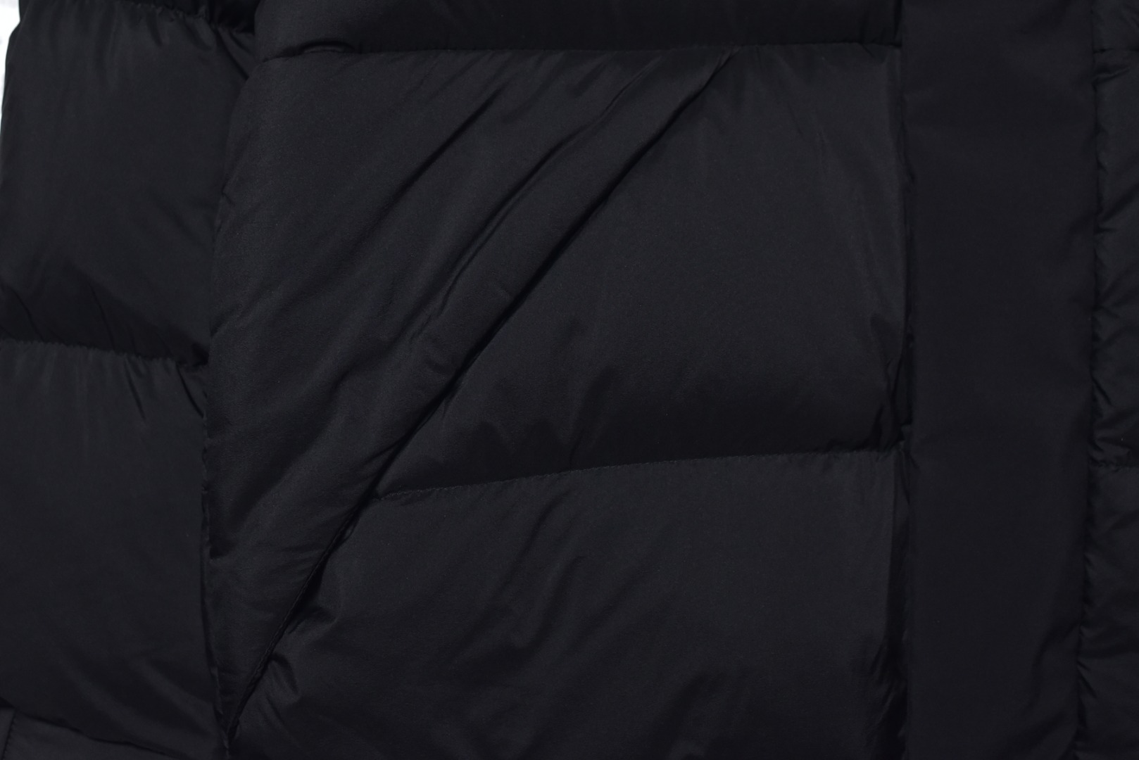 图片[3]-#SG 巅峰版 Moncler 黑武士 「专供高端客户」🔺 真正独家填充国标90白鹅绒，不是国标90绒包退包赔，拉链五金独立开模制作。刺绣，纱线 经过计算机测绘 %99.99还原度 面料采用进口原渠道高密度纳米级面料 内里充绒超级饱满。无需过多赘述，欢迎货比三家，全年可售后，放心消费 尺码：1 2 3 4 5 6-选品中心