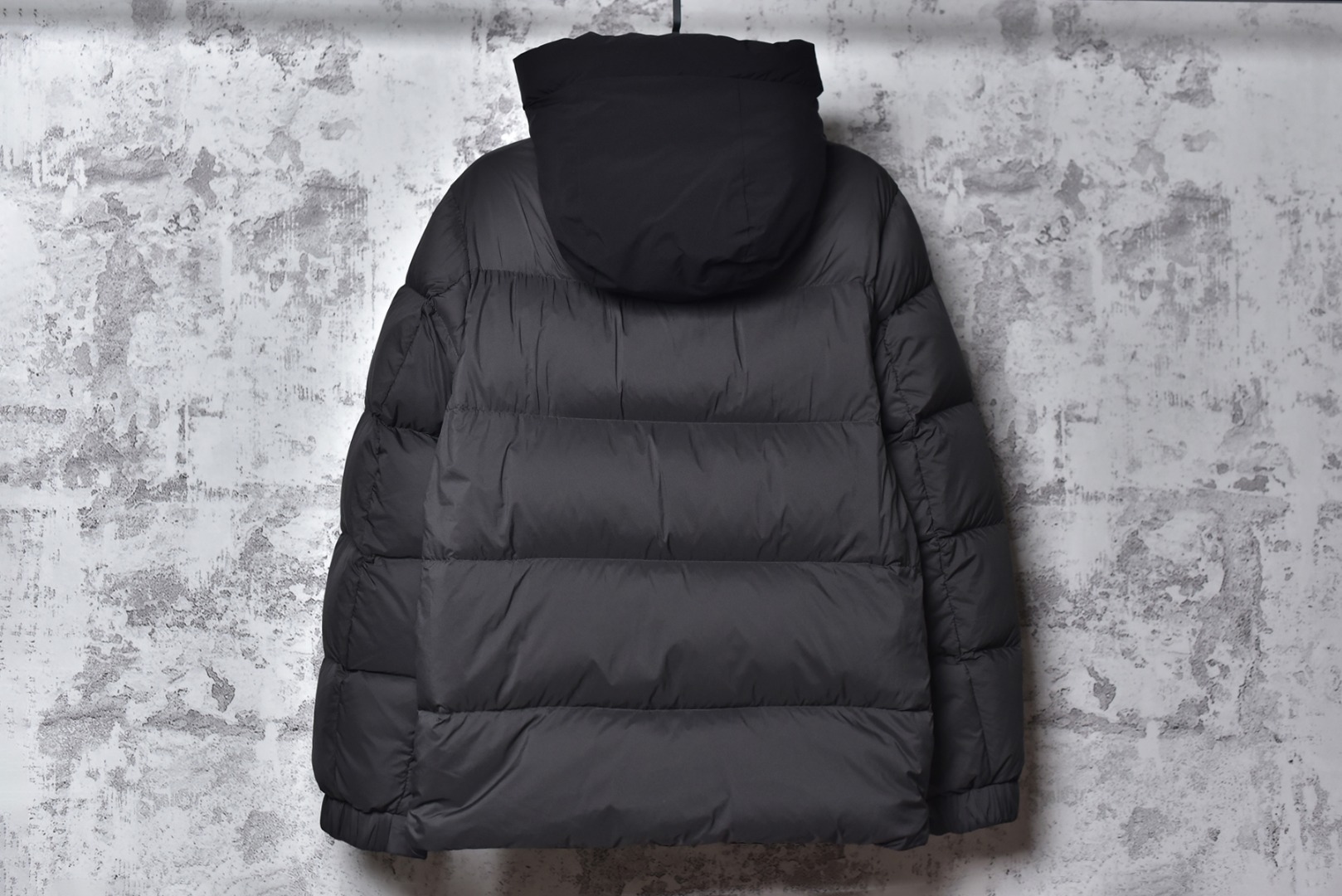 图片[2]-#SG 巅峰版 Moncler 黑武士 「专供高端客户」🔺 真正独家填充国标90白鹅绒，不是国标90绒包退包赔，拉链五金独立开模制作。刺绣，纱线 经过计算机测绘 %99.99还原度 面料采用进口原渠道高密度纳米级面料 内里充绒超级饱满。无需过多赘述，欢迎货比三家，全年可售后，放心消费 尺码：1 2 3 4 5 6-选品中心