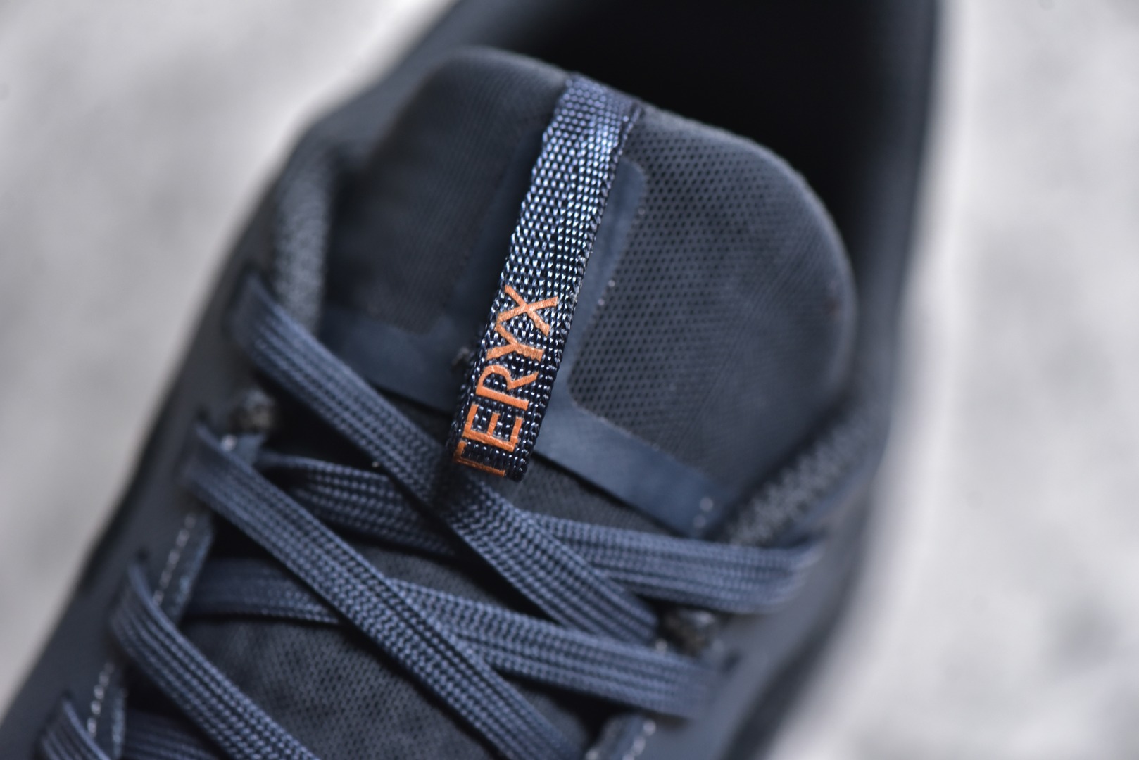 细节图
.
.
.
.
 CX专供 免税渠道公司货
【ARC】Arcteryx Norvan LD 3 Gore-Tex 始祖鸟系列长距离越野登山徒步户外防水多功能运动跑鞋 台州原厂独家原底面配置 全套原厂生产指令加持 原厂特供Vibram外底 防水弹力尼龙布 外层热压TPU鞋面 随意纵横 内外盒标包装纸鞋带配件均同步公司 完美拉帮中底带钢印 仅服务市场百分之五高端客户 公司一样的东西 放心开冲 外贸 零售 裸鞋 渠道货 随意操作 承诺半个月内开胶直接换新 尺码同步官方：39.5 40 40.5 41 42 42.5 43 44 44.5 45