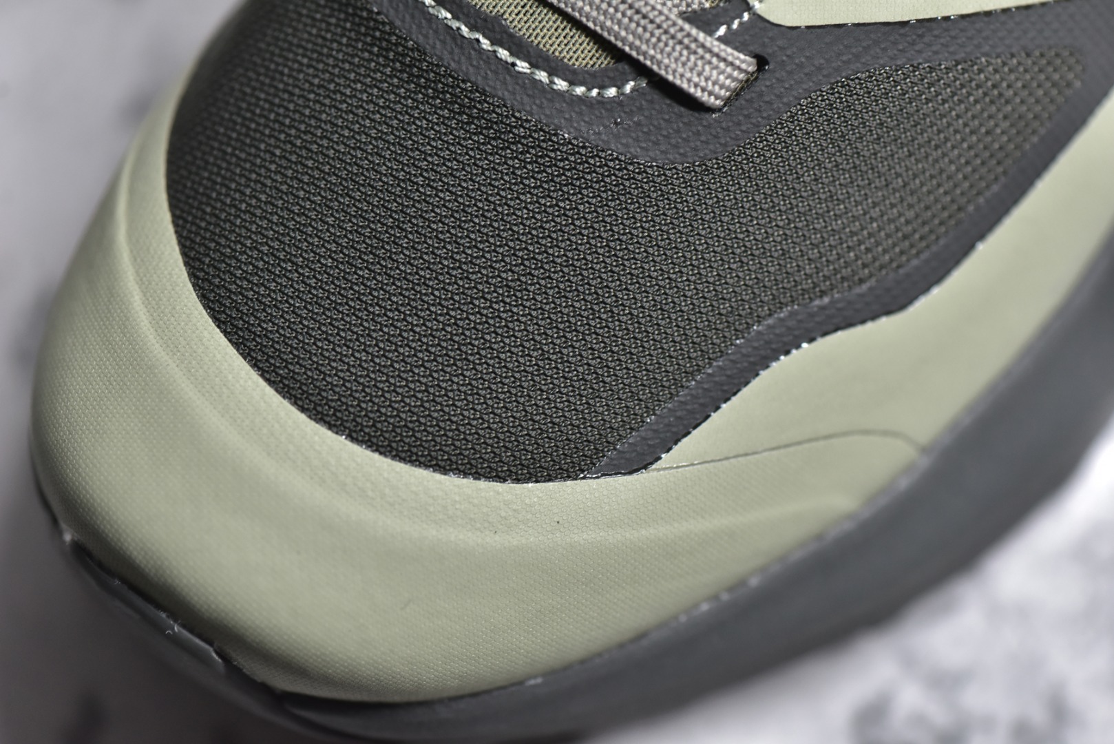 细节图  CX专供 免税渠道公司货 【ARC】Arcteryx Norvan LD 3 Gore-Tex 始祖鸟系列长距离越野登山徒步户外防水多功能运动跑鞋 台州原厂独家原底面配置 全套原厂生产指令加持 原厂特供Vibram外底 防水弹力尼龙布 外层热压TPU鞋面 随意纵横 内外盒标包装纸鞋带配件均同步公司 完美拉帮中底带钢印 仅服务市场百分之五高端客户 公司一样的东西 放心开冲 外贸 零售 裸鞋 渠道货 随意操作 承诺半个月内开胶直接换新 尺码同步官方:39.5 40 40.5 41 42 42.5 43 44 44.5 45