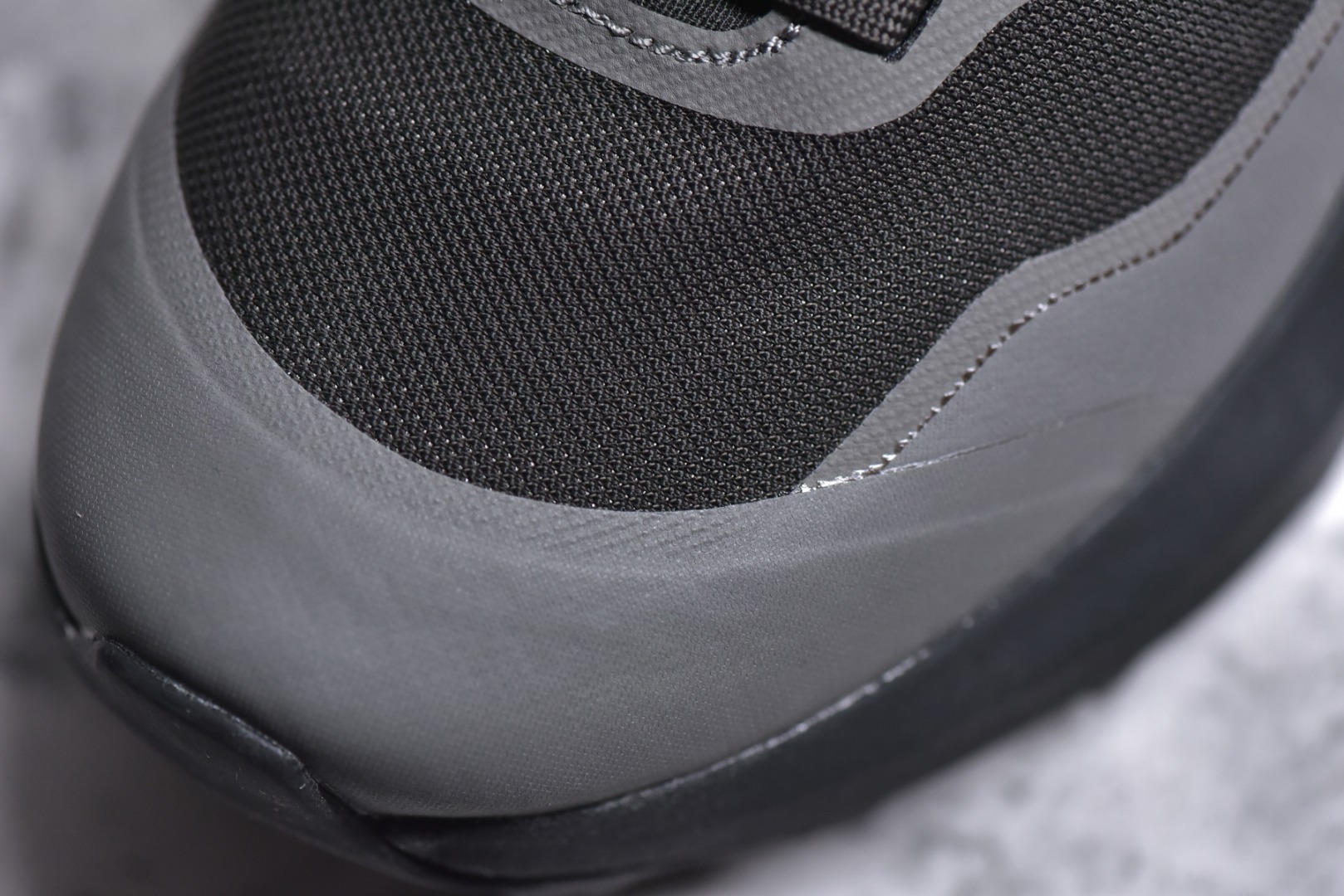 细节图
.
.
.
.
 CX专供 免税渠道公司货
【ARC】Arcteryx Norvan LD 3 Gore-Tex 始祖鸟系列长距离越野登山徒步户外防水多功能运动跑鞋 台州原厂独家原底面配置 全套原厂生产指令加持 原厂特供Vibram外底 防水弹力尼龙布 外层热压TPU鞋面 随意纵横 内外盒标包装纸鞋带配件均同步公司 完美拉帮中底带钢印 仅服务市场百分之五高端客户 公司一样的东西 放心开冲 外贸 零售 裸鞋 渠道货 随意操作 承诺半个月内开胶直接换新 尺码同步官方：39.5 40 40.5 41 42 42.5 43 44 44.5 45