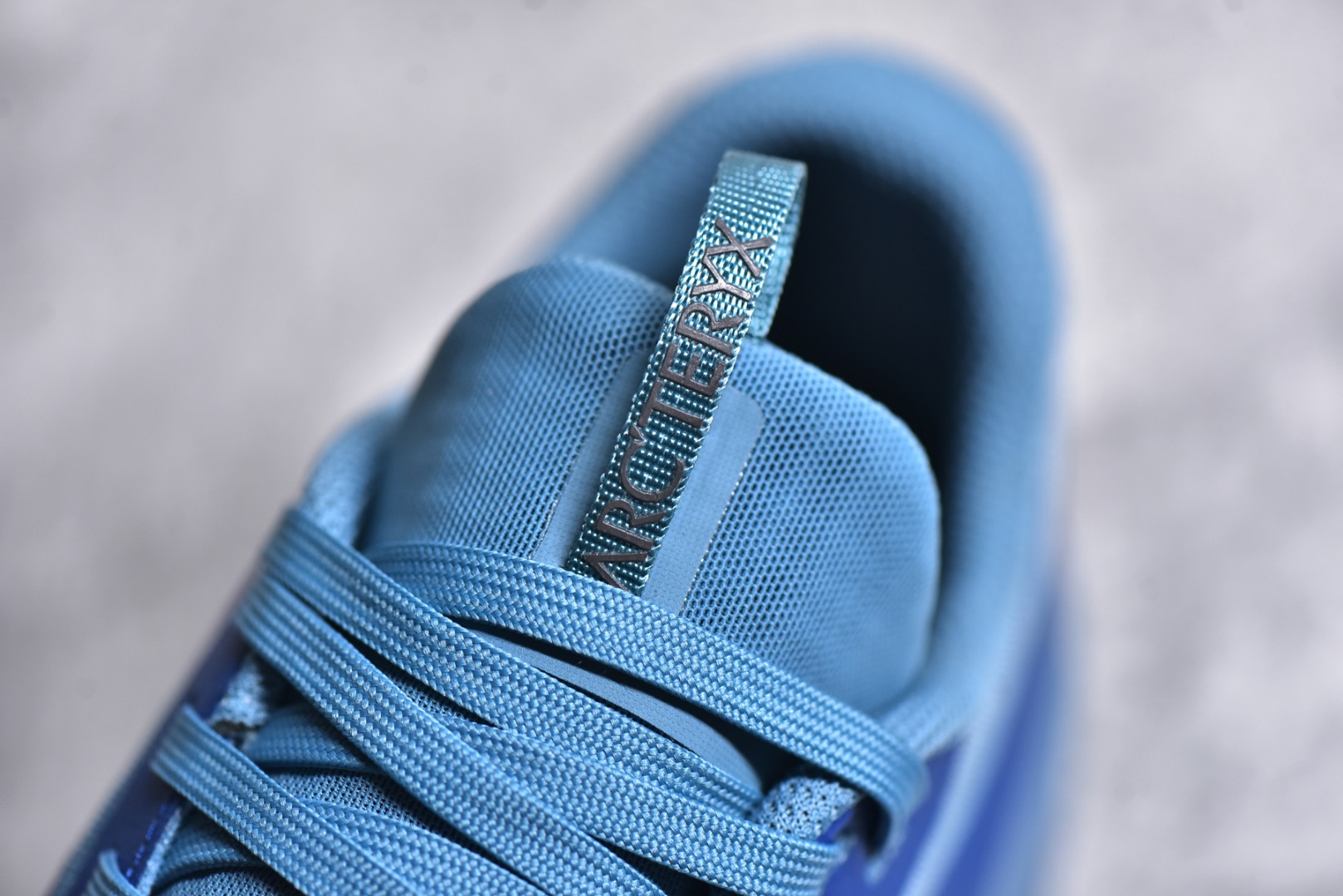 细节图  CX专供 免税渠道公司货 【ARC】Arcteryx Norvan LD 3 Gore-Tex 始祖鸟系列长距离越野登山徒步户外防水多功能运动跑鞋 台州原厂独家原底面配置 全套原厂生产指令加持 原厂特供Vibram外底 防水弹力尼龙布 外层热压TPU鞋面 随意纵横 内外盒标包装纸鞋带配件均同步公司 完美拉帮中底带钢印 仅服务市场百分之五高端客户 公司一样的东西 放心开冲 外贸 零售 裸鞋 渠道货 随意操作 承诺半个月内开胶直接换新 尺码同步官方:39.5 40 40.5 41 42 42.5 43 44 44.5 45