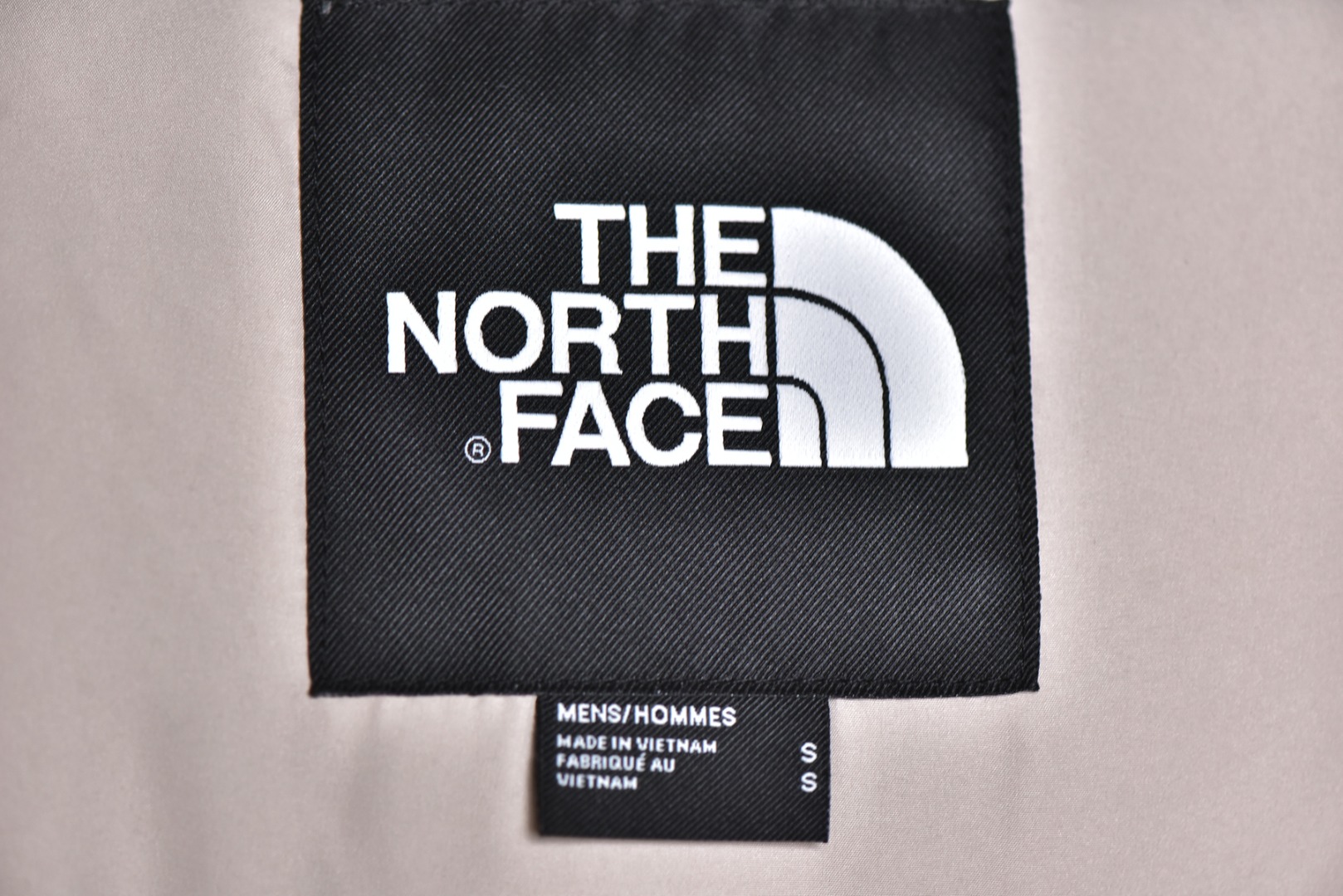 图片[8]-#SG巅峰系列 THE NORTH FACE北面1996 小麦系列 现货供应“全年售后” 原厂面料：国标90绒「正品同步」 假1赔3️ 不用看市场货的文案怎么写 你问他敢不敢赔就完了 温馨提示❗️（巅峰只做高端产品） 尺码：XS S Ｍ L XL XXL-选品中心