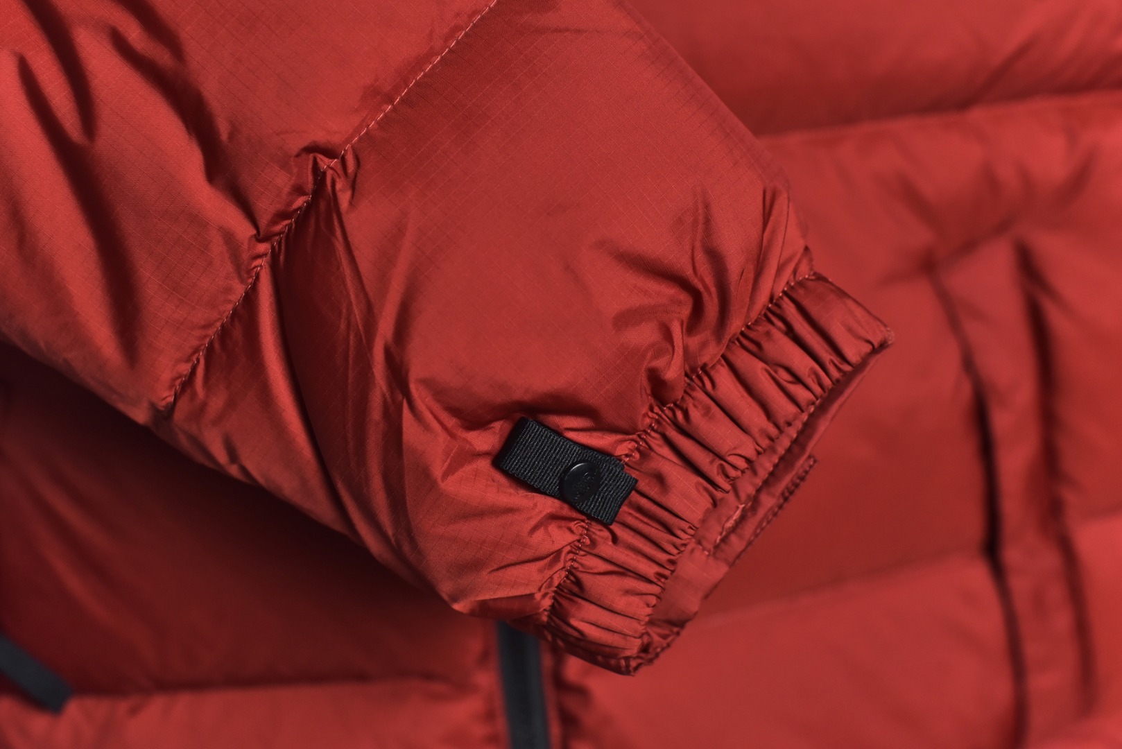 图片[4]-#SG巅峰系列 THE NORTH FACE北面1996 经典款羽绒服系列 13色 现货供应“全年售后” 原厂面料：国标90绒「正品同步」 假1赔3️ 不用看市场货的文案怎么写 你问他敢不敢赔就完了 温馨提示❗️（巅峰只做高端产品） 颜色：黑色.金属色.绿色.深黄色.紫色.粉色.白色.淡兰色.藏蓝色. 芥末绿.深灰色.橙色.酒红色 尺码：XS S Ｍ L XL XXL-选品中心