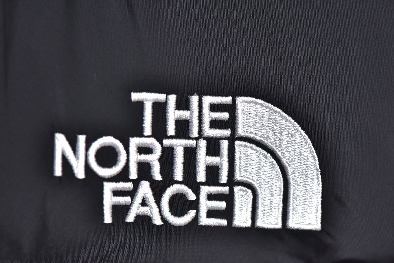 图片[6]-#SG巅峰系列 THE NORTH FACE北面1996 经典款羽绒服系列 13色 现货供应“全年售后” 原厂面料：国标90绒「正品同步」 假1赔3️ 不用看市场货的文案怎么写 你问他敢不敢赔就完了 温馨提示❗️（巅峰只做高端产品） 颜色：黑色.金属色.绿色.深黄色.紫色.粉色.白色.淡兰色.藏蓝色. 芥末绿.深灰色.橙色.酒红色 尺码：XS S Ｍ L XL XXL-选品中心