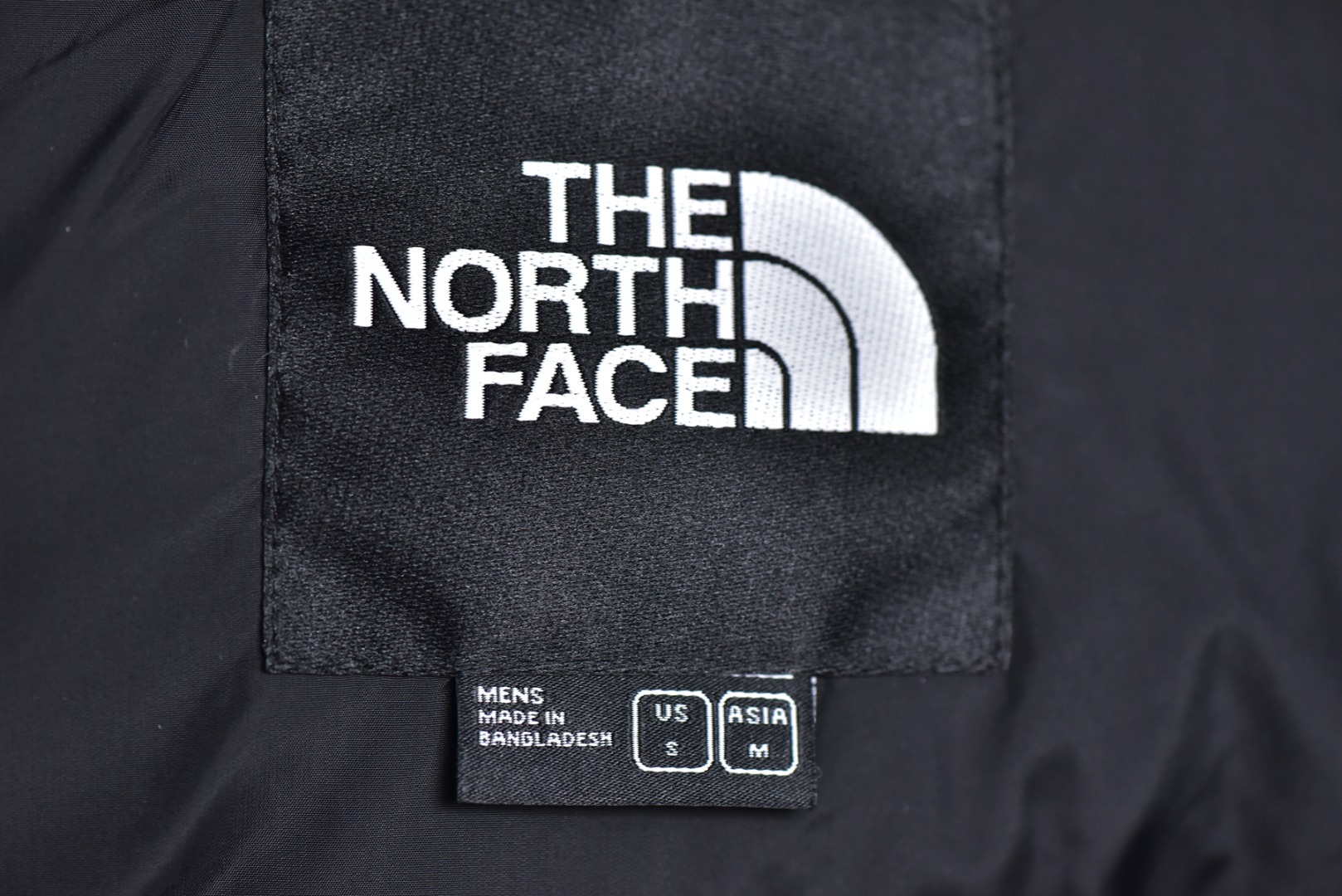 图片[9]-#SG巅峰系列 THE NORTH FACE北面1996 经典款羽绒服系列 13色 现货供应“全年售后” 原厂面料：国标90绒「正品同步」 假1赔3️ 不用看市场货的文案怎么写 你问他敢不敢赔就完了 温馨提示❗️（巅峰只做高端产品） 颜色：黑色.金属色.绿色.深黄色.紫色.粉色.白色.淡兰色.藏蓝色. 芥末绿.深灰色.橙色.酒红色 尺码：XS S Ｍ L XL XXL-选品中心