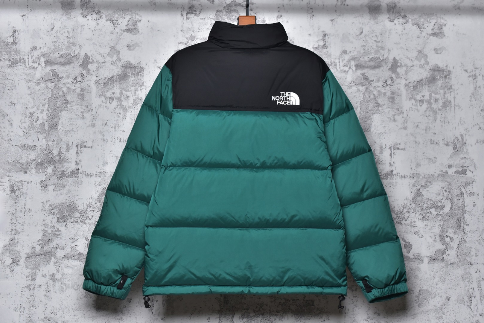 图片[2]-#SG巅峰系列 THE NORTH FACE北面1996 经典款羽绒服系列 13色 现货供应“全年售后” 原厂面料：国标90绒「正品同步」 假1赔3️ 不用看市场货的文案怎么写 你问他敢不敢赔就完了 温馨提示❗️（巅峰只做高端产品） 颜色：黑色.金属色.绿色.深黄色.紫色.粉色.白色.淡兰色.藏蓝色. 芥末绿.深灰色.橙色.酒红色 尺码：XS S Ｍ L XL XXL-选品中心